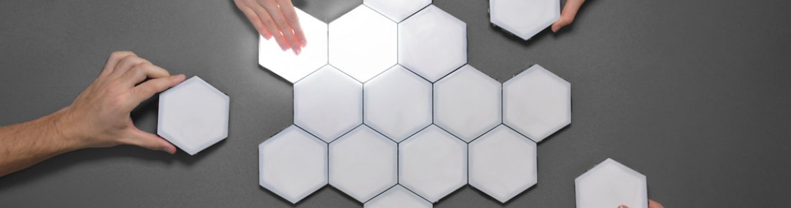 MODULAR TOUCH LIGHTING